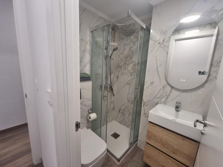 Apartment for Sale in Torrevieja, Alicante 15