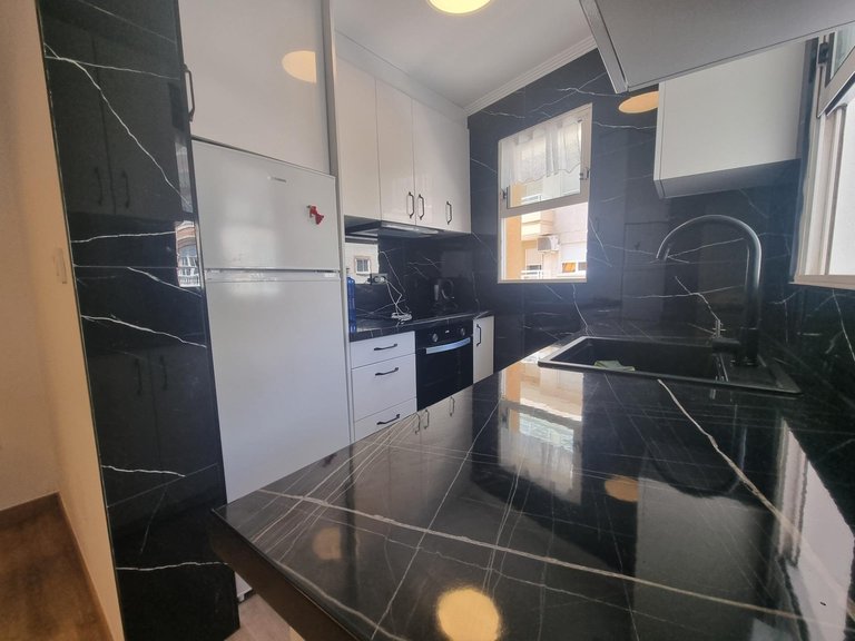 Apartment for Sale in Torrevieja, Alicante 28
