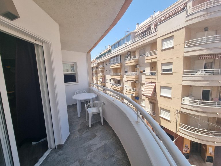 Apartment for Sale in Torrevieja, Alicante 31