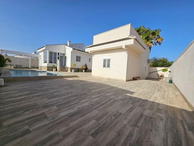 Town House for Sale in Ciudad Quesada, Alicante 2