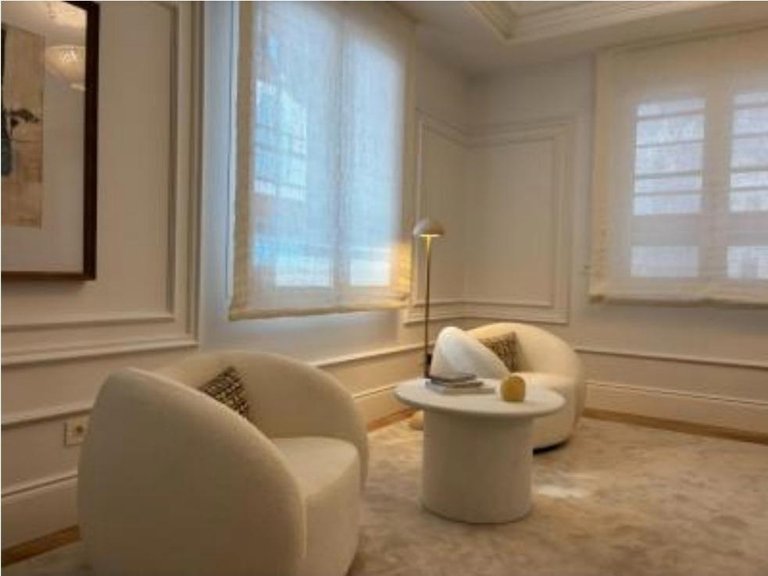 Apartment for Sale in Madrid, Madrid 7