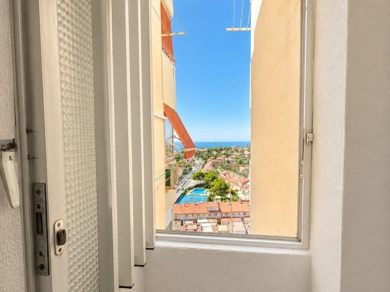 Apartment for Sale in San Juan Playa, Alicante 15