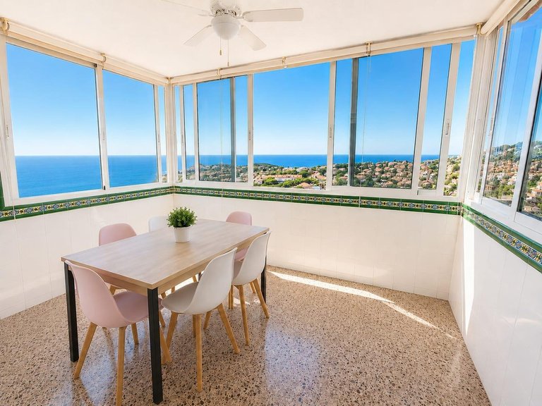 Apartment for Sale in San Juan Playa, Alicante 4