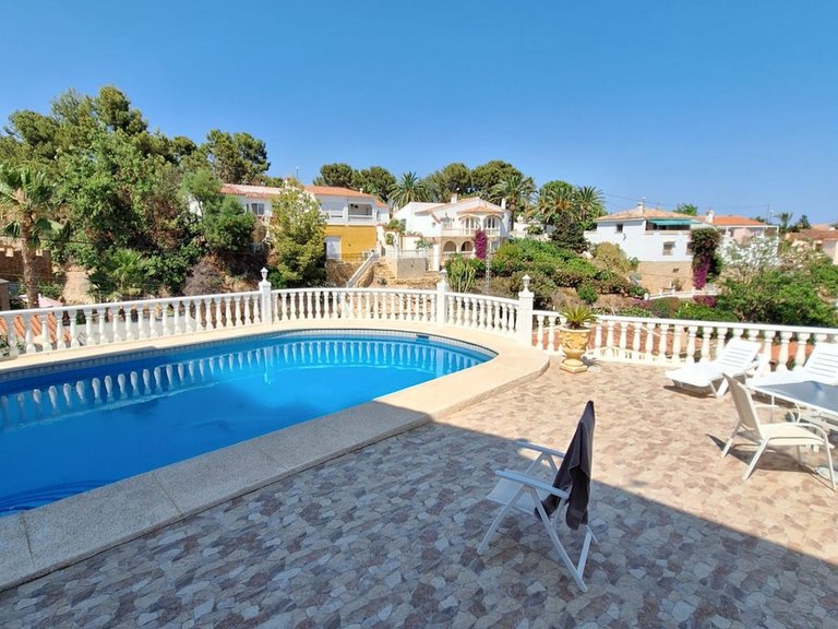 Villa for Sale in La Nucía, Alicante 5