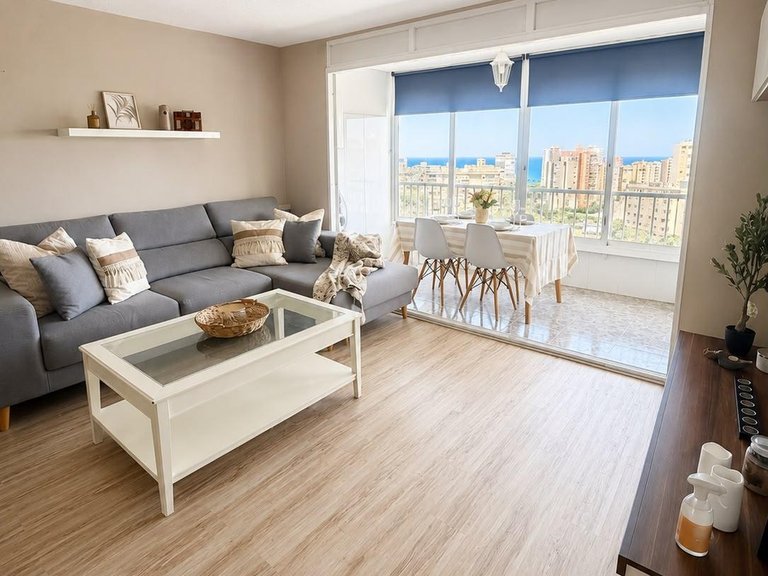 Apartment for Sale in Alicante, Alicante 1