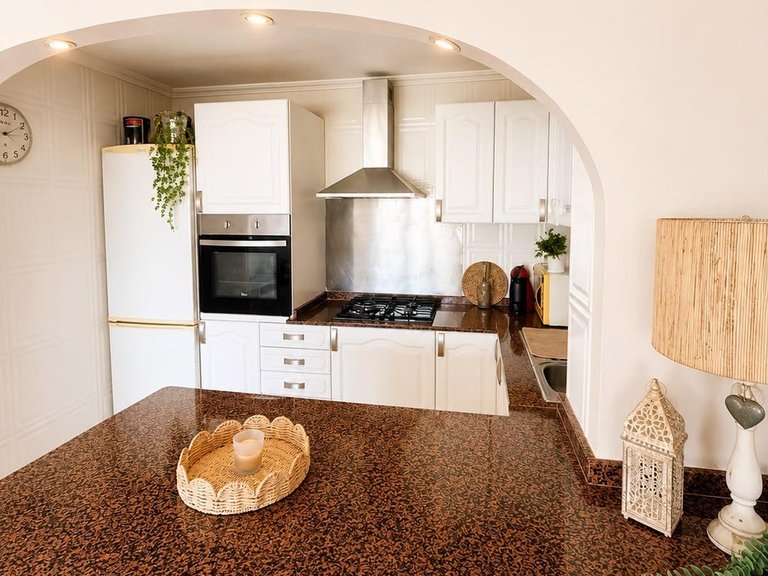 Apartment for Sale in Alicante, Alicante 10