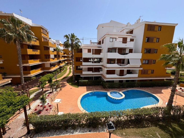 Apartment for Sale in Torrevieja, Alicante 1