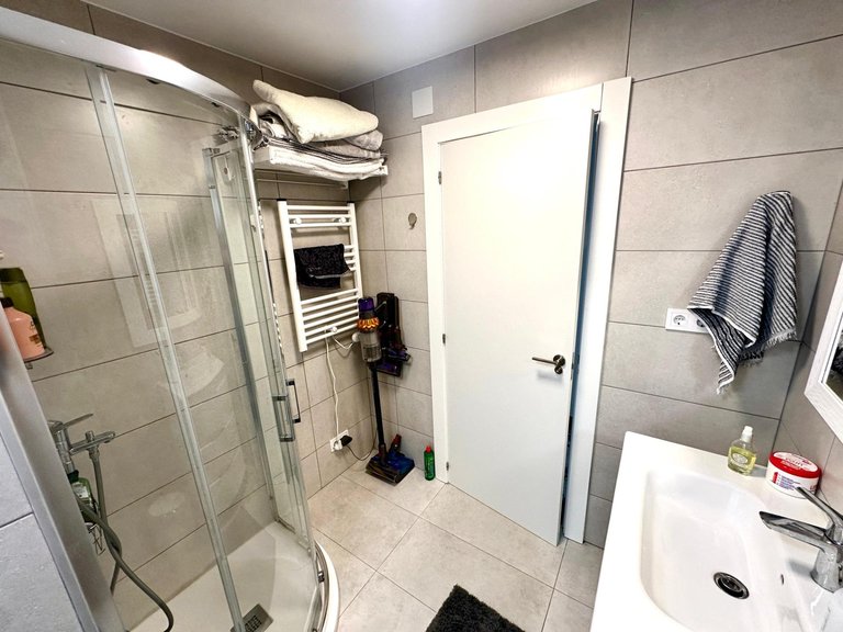 Apartment for Sale in Alicante, Alicante 9
