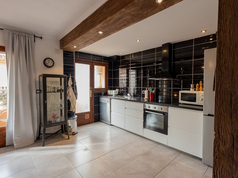 Apartment for Sale in Torrevieja, Alicante 10