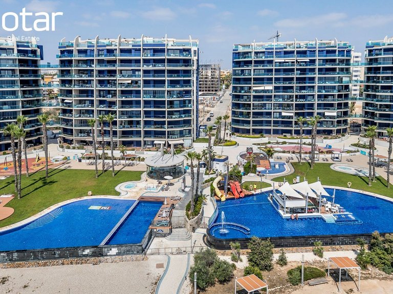 Apartment for Sale in Torrevieja, Alicante 1