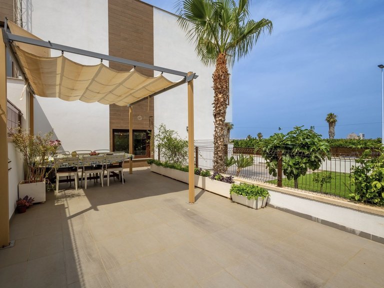 Town House for Sale in Torrevieja, Alicante 3
