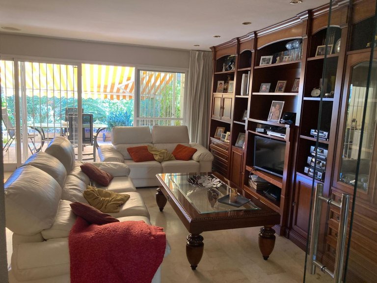 Villa for Sale in Alicante, Alicante 13