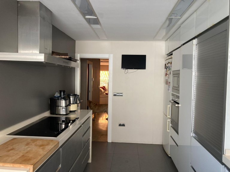 Villa for Sale in Alicante, Alicante 3
