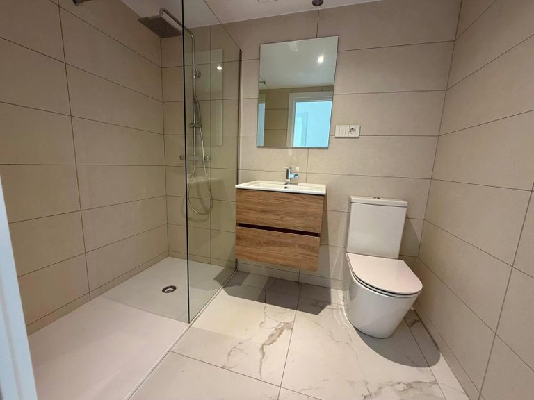 Apartment for Sale in Torrevieja, Alicante 14