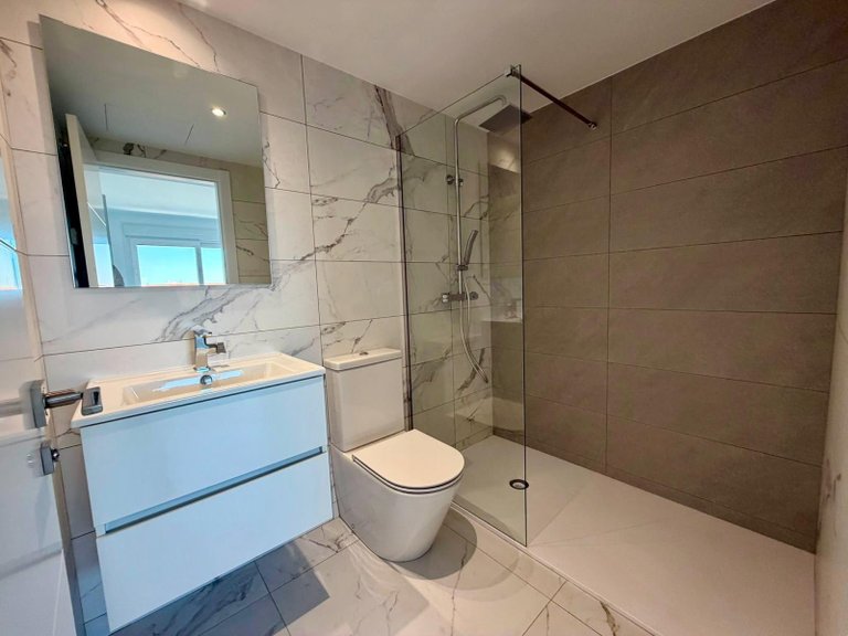Apartment for Sale in Torrevieja, Alicante 15