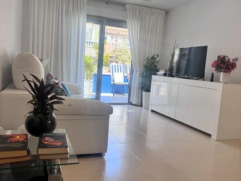 Apartment for Sale in Torrevieja, Alicante 5