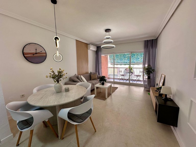 Apartment for Sale in Torrevieja, Alicante 1