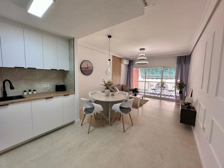 Apartment for Sale in Torrevieja, Alicante 14