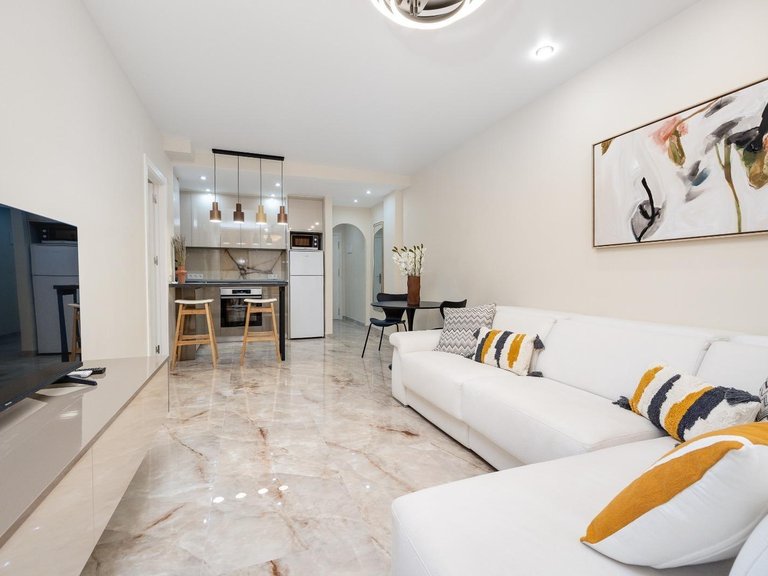 Apartment for Sale in Torrevieja, Alicante 3