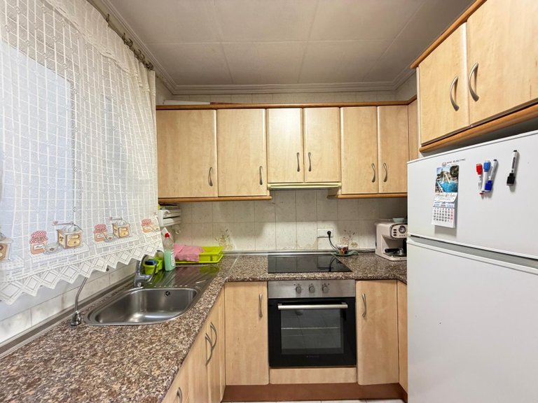 Apartment for Sale in Torrevieja, Alicante 13
