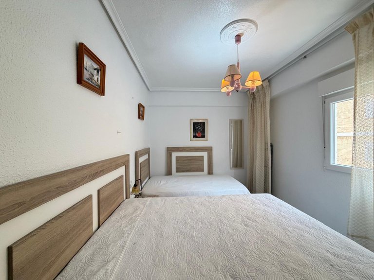 Apartment for Sale in Torrevieja, Alicante 28