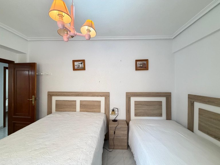 Apartment for Sale in Torrevieja, Alicante 30