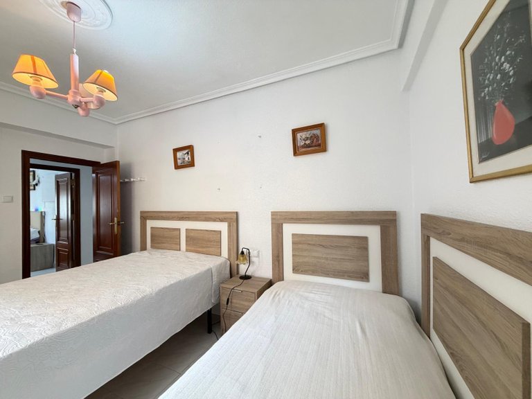 Apartment for Sale in Torrevieja, Alicante 31
