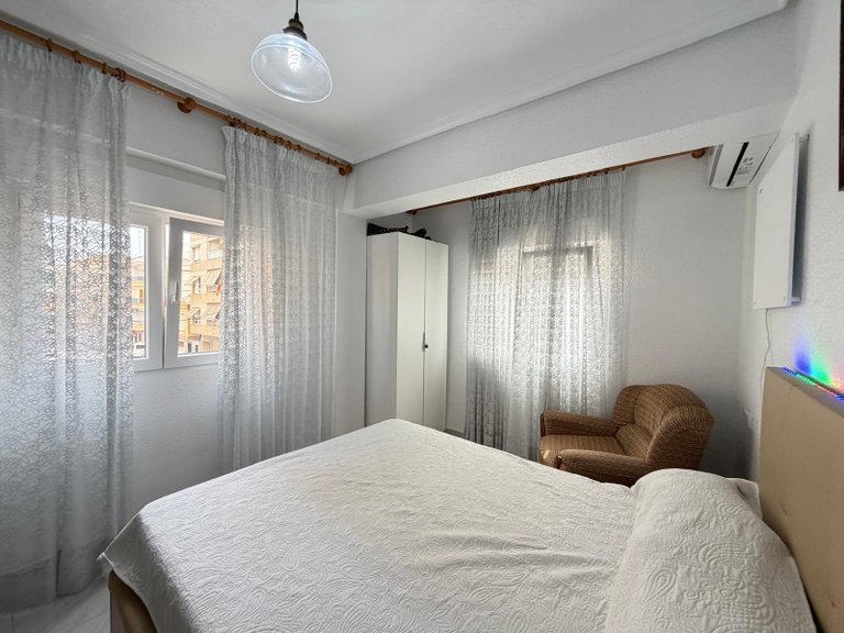 Apartment for Sale in Torrevieja, Alicante 36