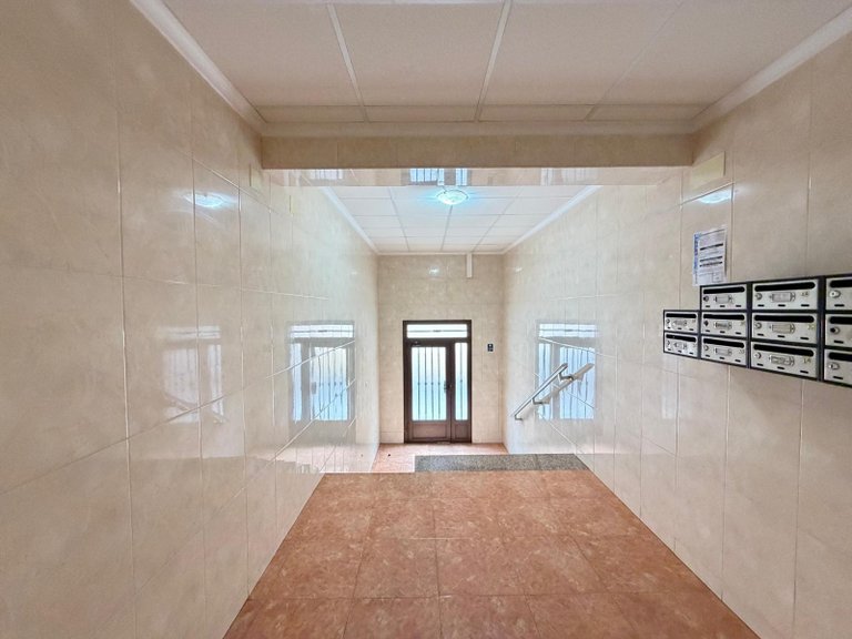 Apartment for Sale in Torrevieja, Alicante 41