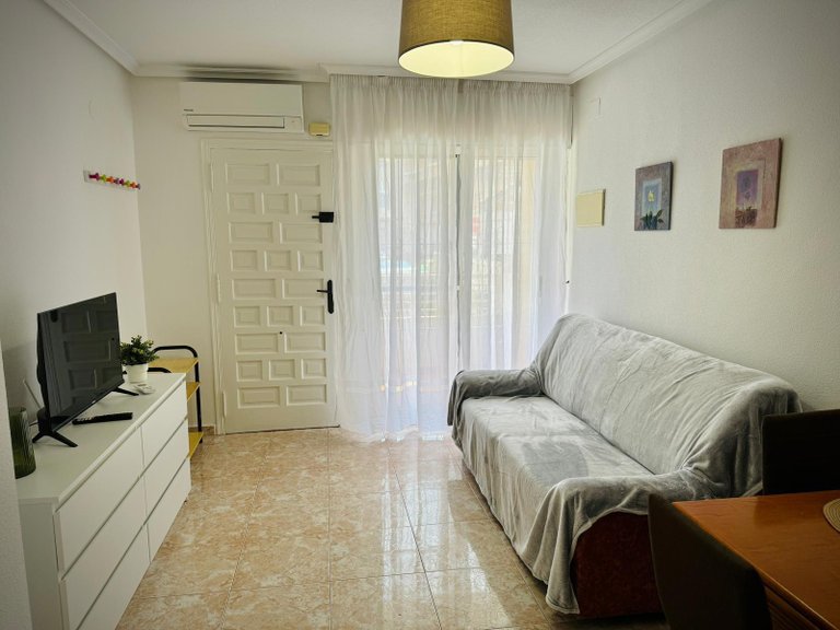 Apartment for Sale in Torrevieja, Alicante 1