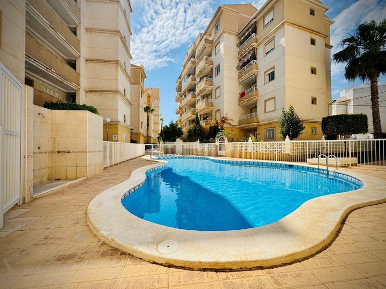 Apartment for Sale in Torrevieja, Alicante 10