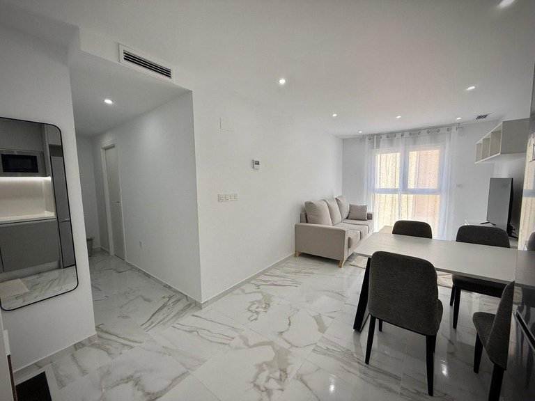 Apartment for Sale in Torrevieja, Alicante 8