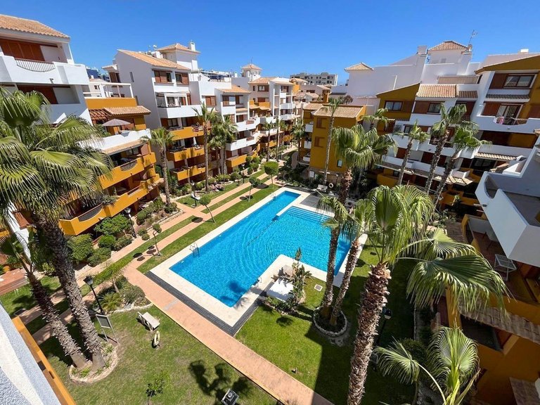 Apartment for Sale in Torrevieja, Alicante 1