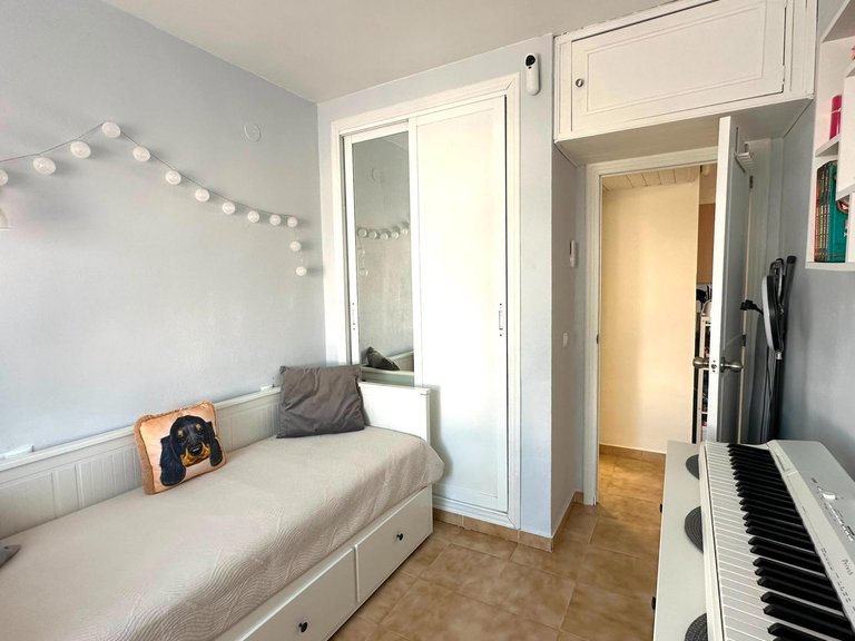 Apartment for Sale in Torrevieja, Alicante 15