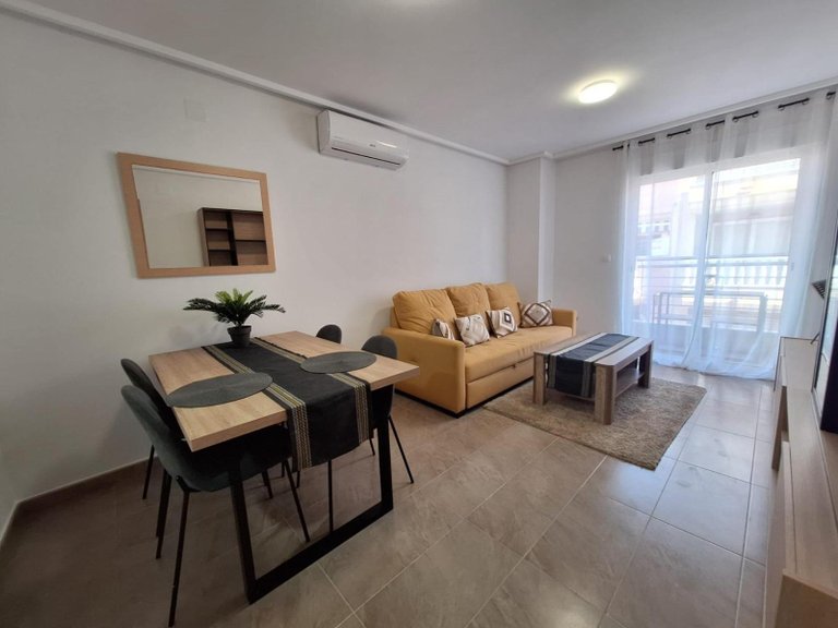 Apartment for Sale in Torrevieja, Alicante 1