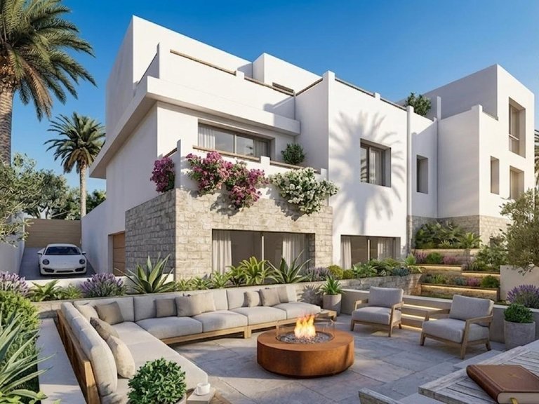 Villa for Sale in L'alfas Del Pi, Alicante 11