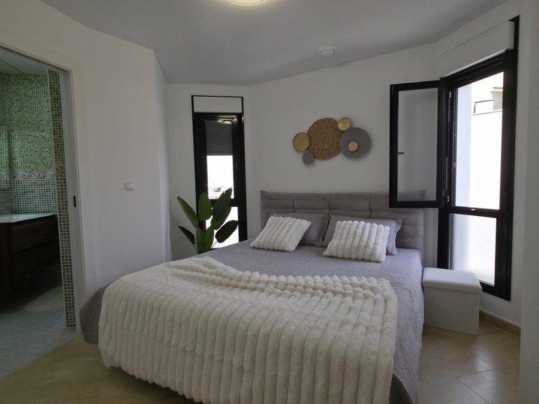 Apartment for Sale in Torrevieja, Alicante 23