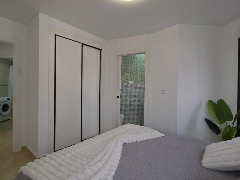 Apartment for Sale in Torrevieja, Alicante 25