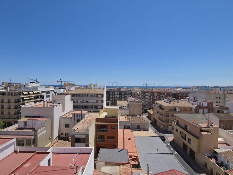 Apartment for Sale in Torrevieja, Alicante 31