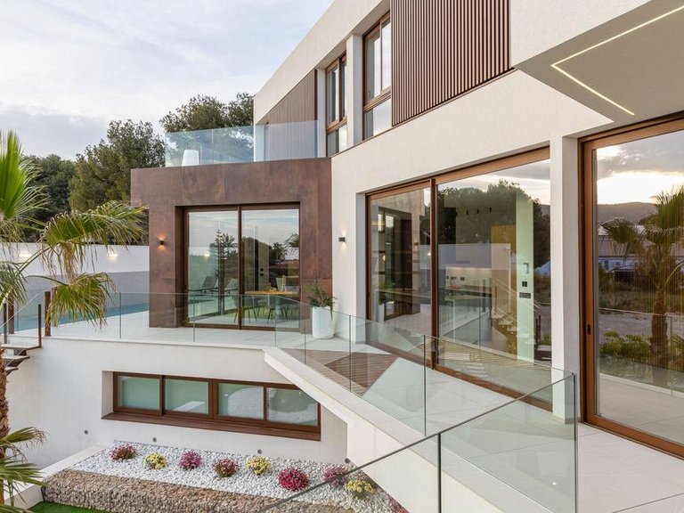 Villa for Sale in Benidorm, Alicante 12