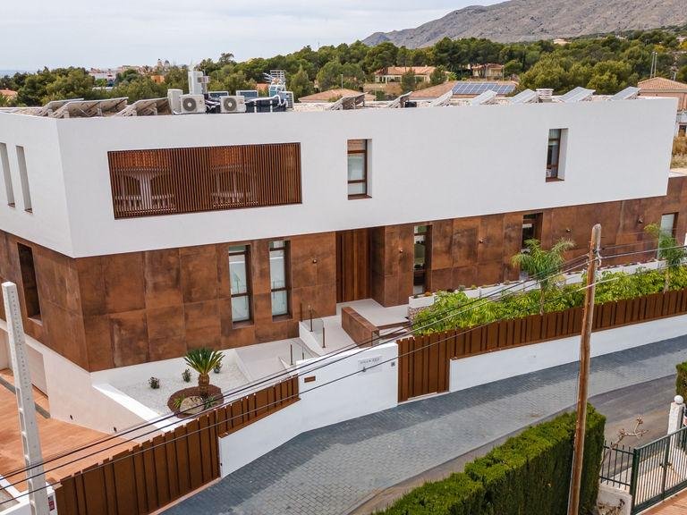 Villa for Sale in Benidorm, Alicante 13