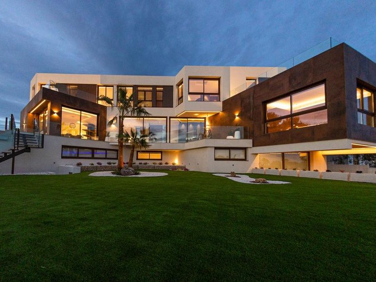 Villa for Sale in Benidorm, Alicante 6