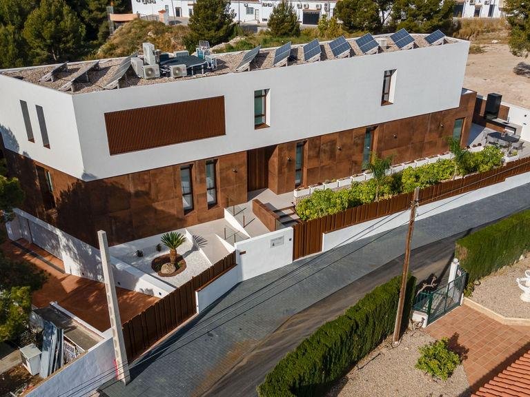 Villa for Sale in Benidorm, Alicante 9