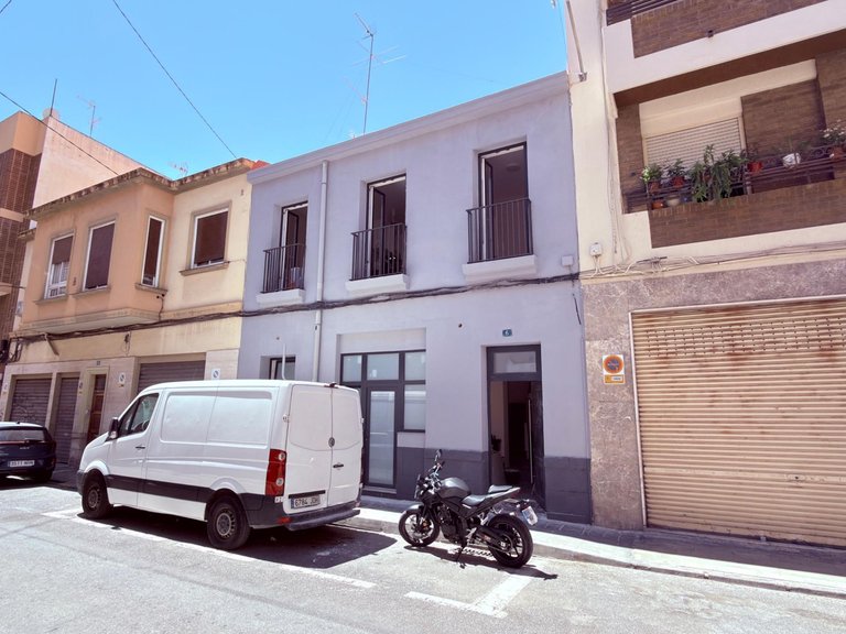 Town House for Sale in Alicante, Alicante 1