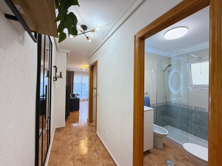 Apartment for Sale in Torrevieja, Alicante 16
