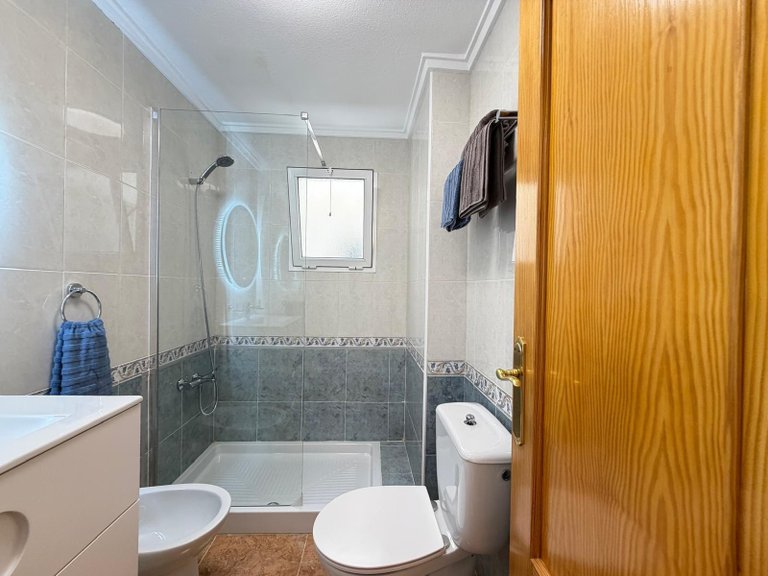 Apartment for Sale in Torrevieja, Alicante 17
