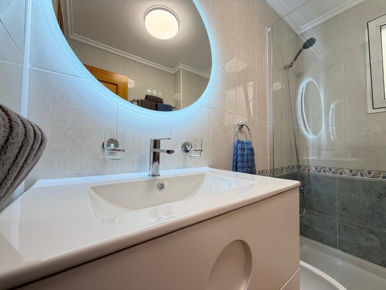 Apartment for Sale in Torrevieja, Alicante 19