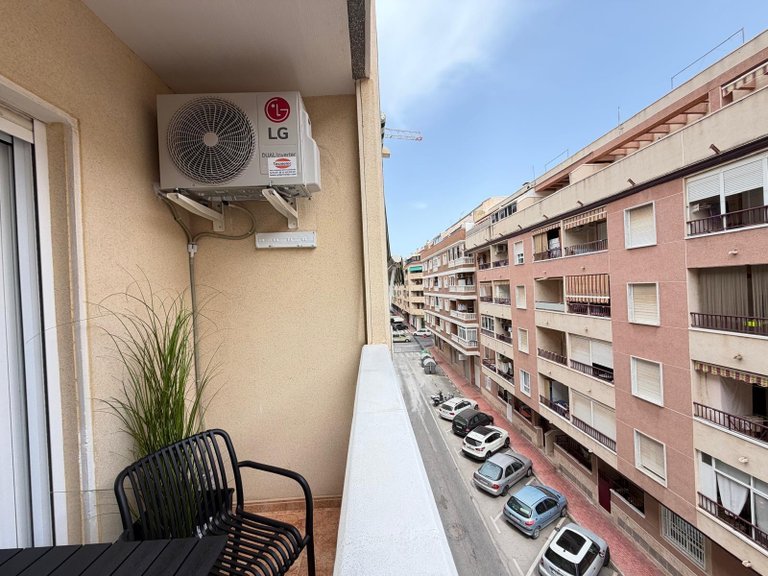 Apartment for Sale in Torrevieja, Alicante 43