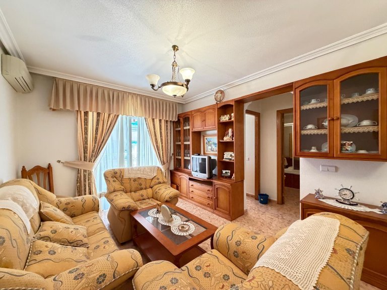 Apartment for Sale in Torrevieja, Alicante 1