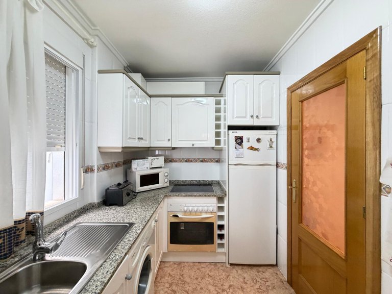 Apartment for Sale in Torrevieja, Alicante 19